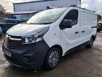 VAUXHALL VIVARO