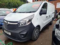 VAUXHALL VIVARO