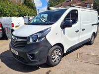 VAUXHALL VIVARO