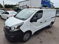 VAUXHALL VIVARO
