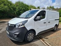 VAUXHALL VIVARO